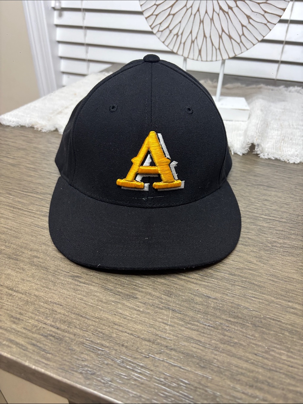 Pacific Headwear 9FIFTY Black & Yellow hat